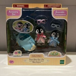New Calico Critters Penguin Set